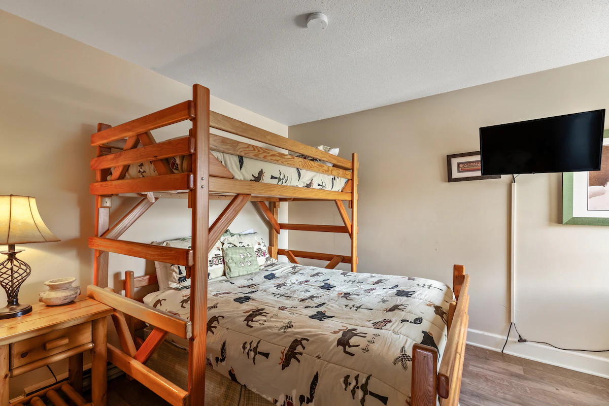 Alpine Comfort Meets Adventure at Timber Run 102! — photo 5