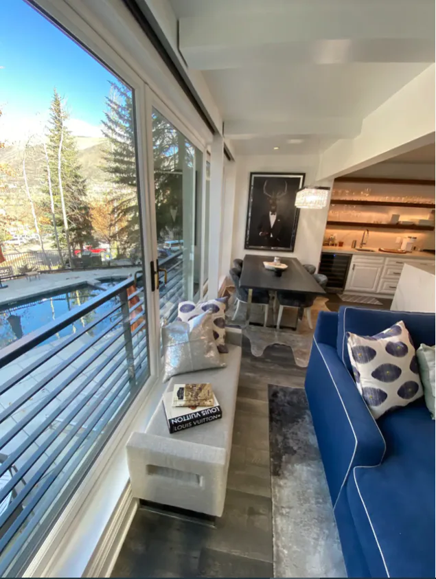 New Luxury 4bdrm/4.5ba Condo! — photo 3