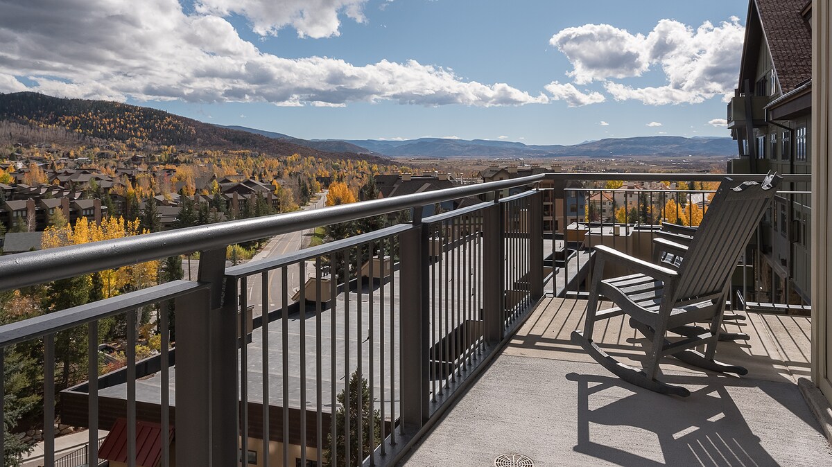 Two-Stories | One Steamboat Place 608 Capitol Peak — photo 3