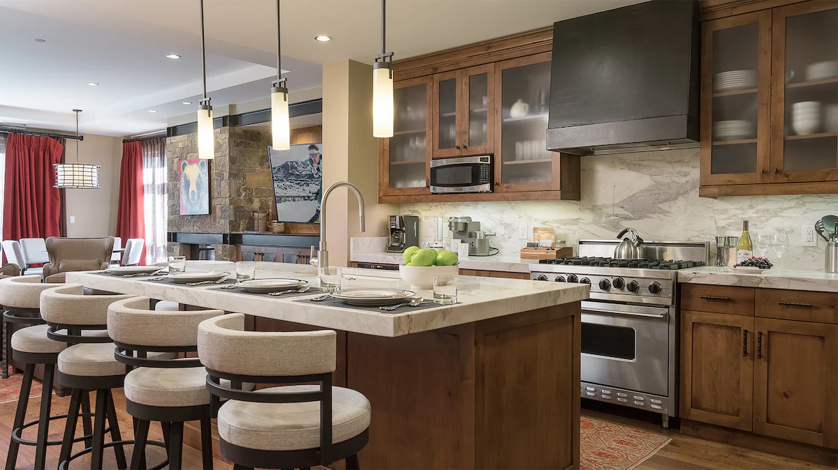 Two-Stories | One Steamboat Place 608 Capitol Peak — photo 4