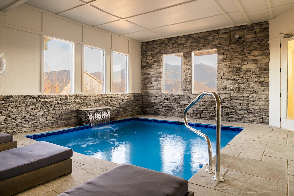Luxury Gatlinburg Cabin w/ Indoor Pool & Mountain — photo 2