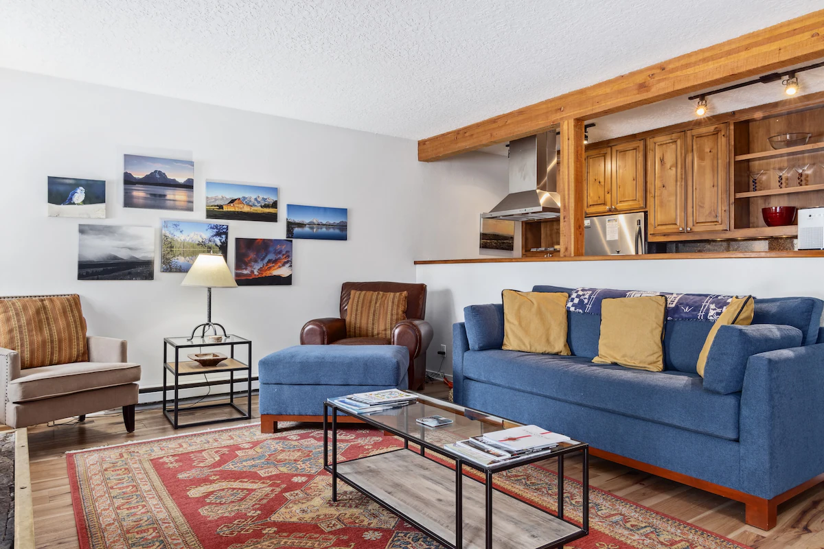 Outpost: Bearberry 3413 — photo 4