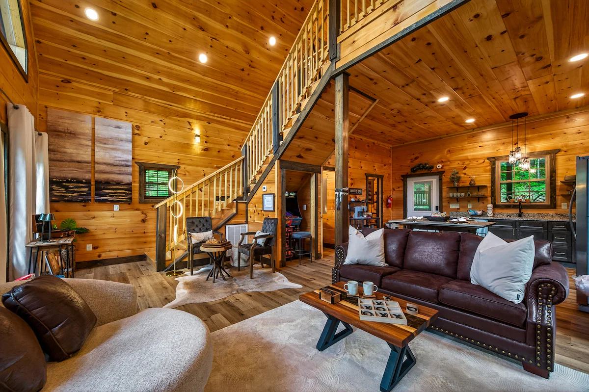 Romantic Luxury Cabin • Hot Tub • Fire Table • EV — photo 3