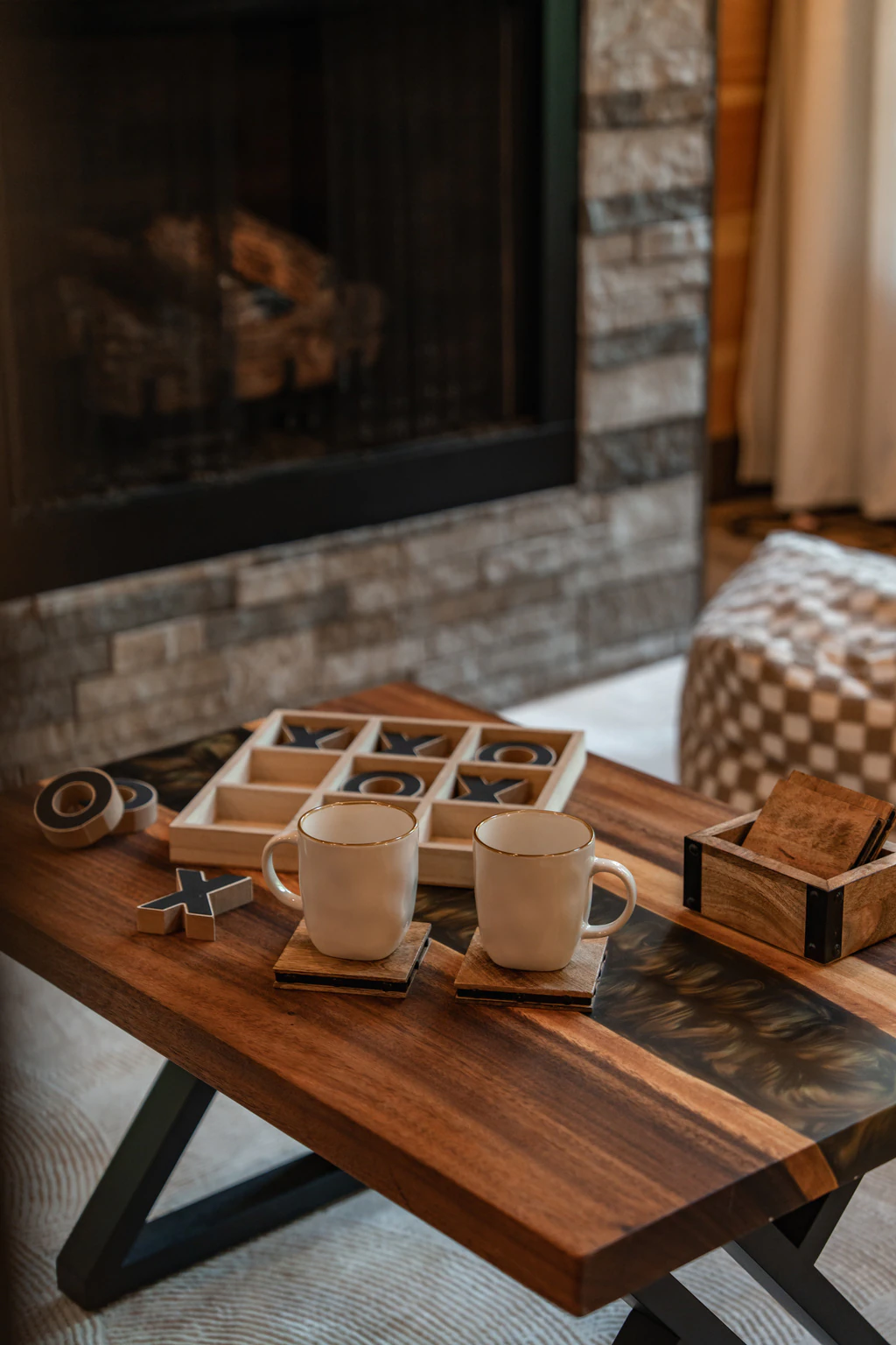Romantic Luxury Cabin • Hot Tub • Fire Table • EV — photo 4