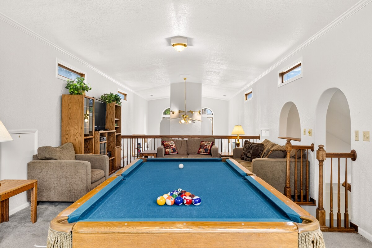Gold King House: Hot Tub, Pool Table. Near Peak 10 — photo 3