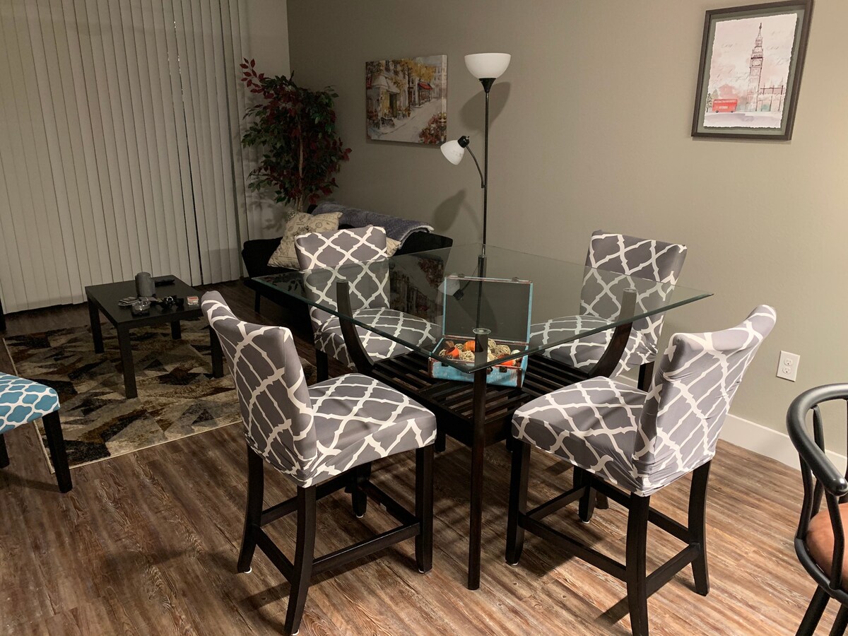 Cozy Luxurious Corporate Unit 1 BR Pool View — photo 5