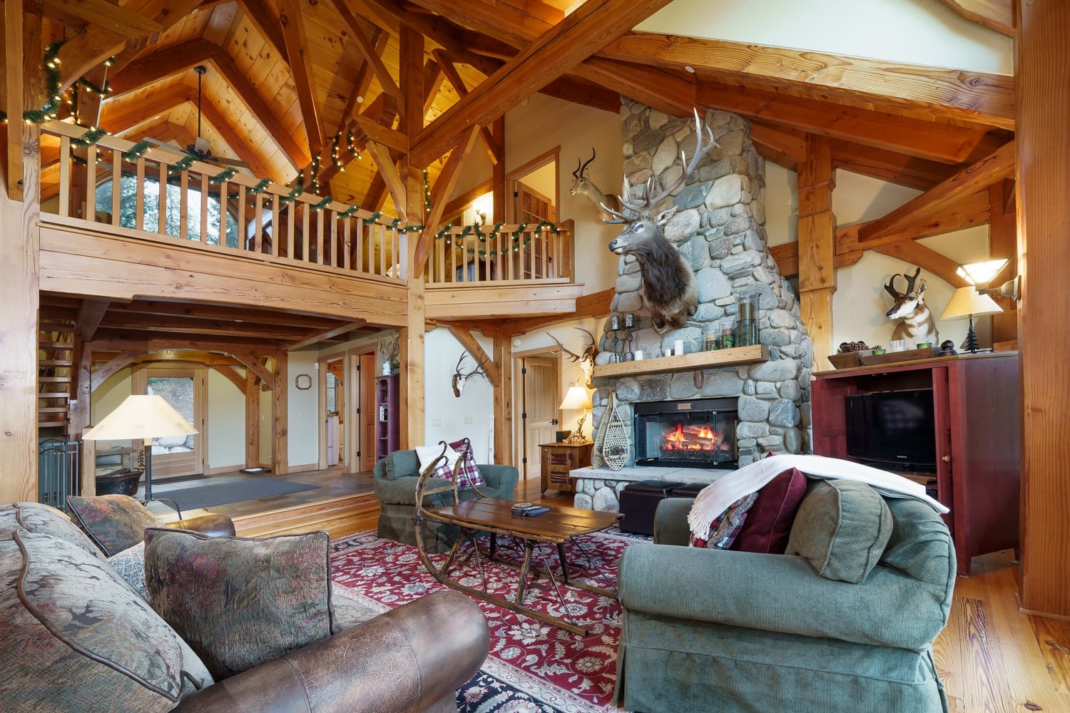 The Hunter's Lodge on Peak 7 — photo 2