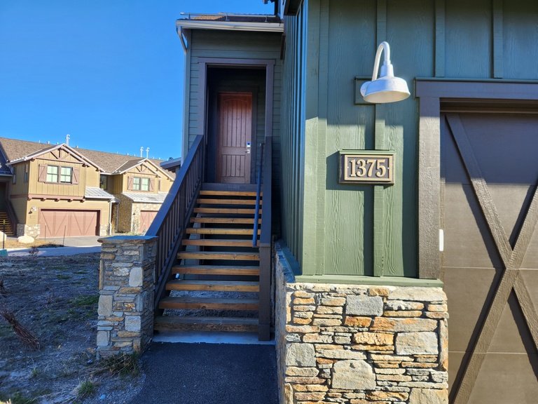 Snowcreek Resort Vacation Rental 1375 — photo 4