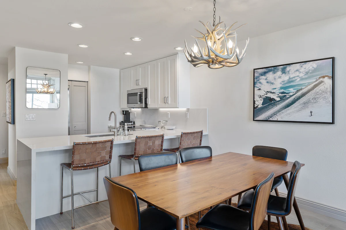 Ski In/Ski Out Sunset Luxury: Etta Place Too 115 — photo 4