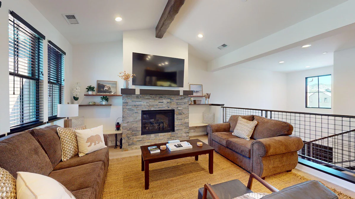 Snowcreek Resort Vacation Rental 1392 — photo 2