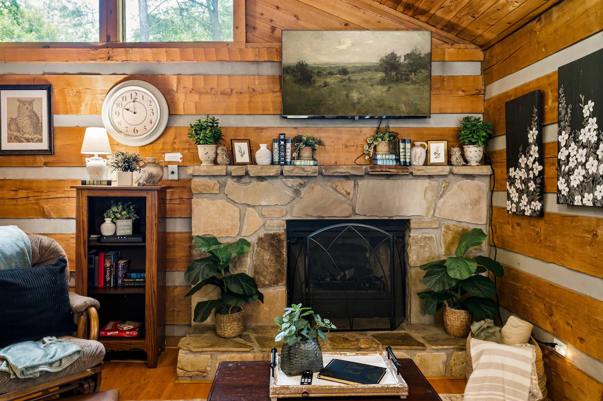 View! Hot Tub-Sauna-Fire Pit-Fireplace-Honeymoon — photo 5