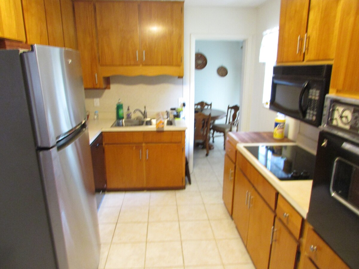 Touch of Madagascar-Whole House — photo 5