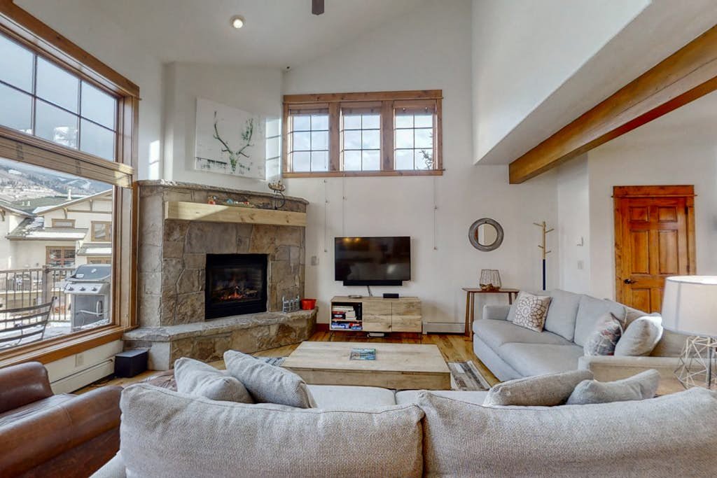 EagleRidge Townhomes 1414 — photo 5