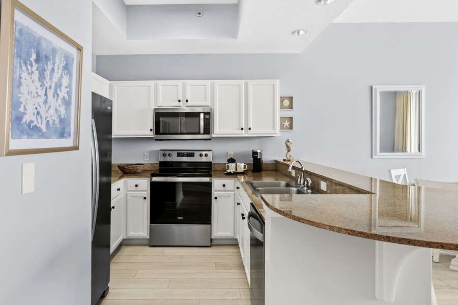 Waters Edge 606 — photo 3