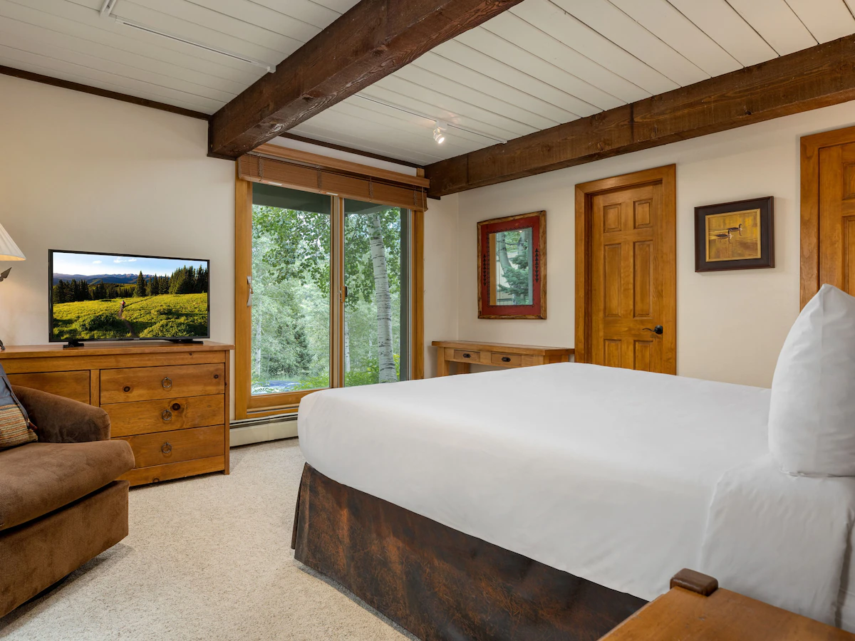 Top of the Village - Slope 210 ~ — photo 4