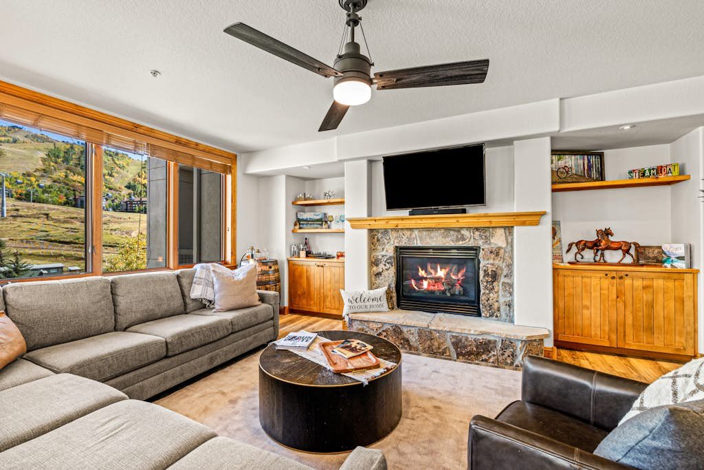 Torian Plum Creekside 618 — photo 2