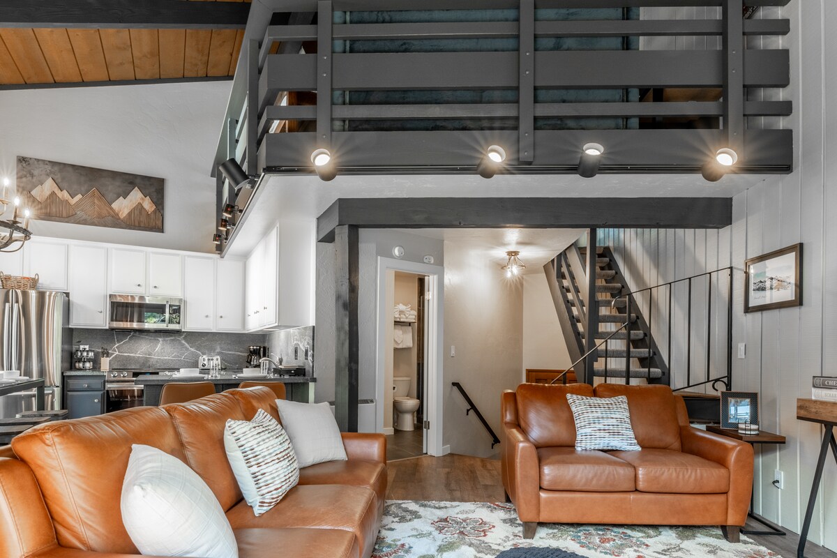 Spacious 2BR + Loft Mammoth Escape 680 — photo 3