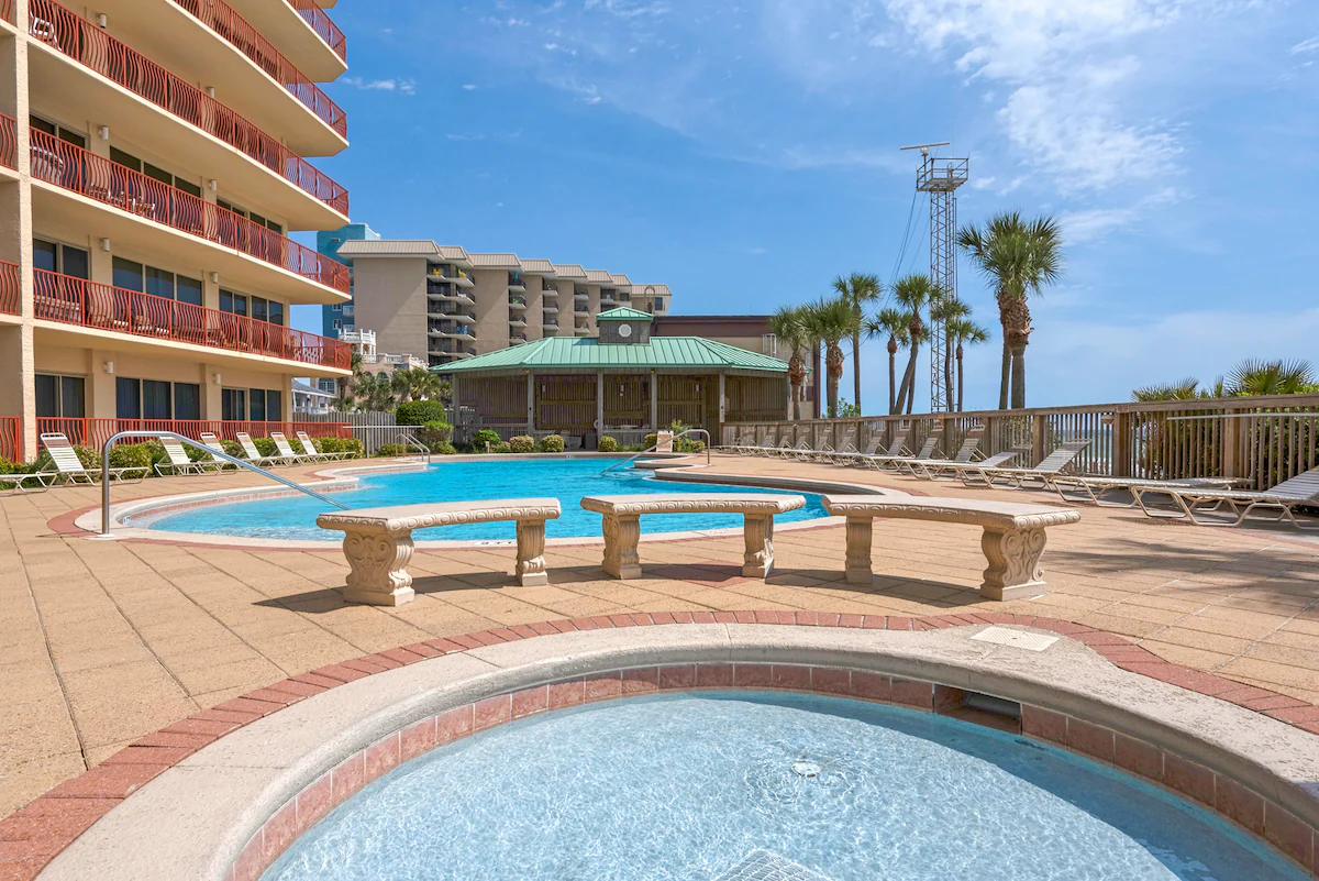 Beachfront-Spacious Balcony-Hidden Dunes 801 — photo 5