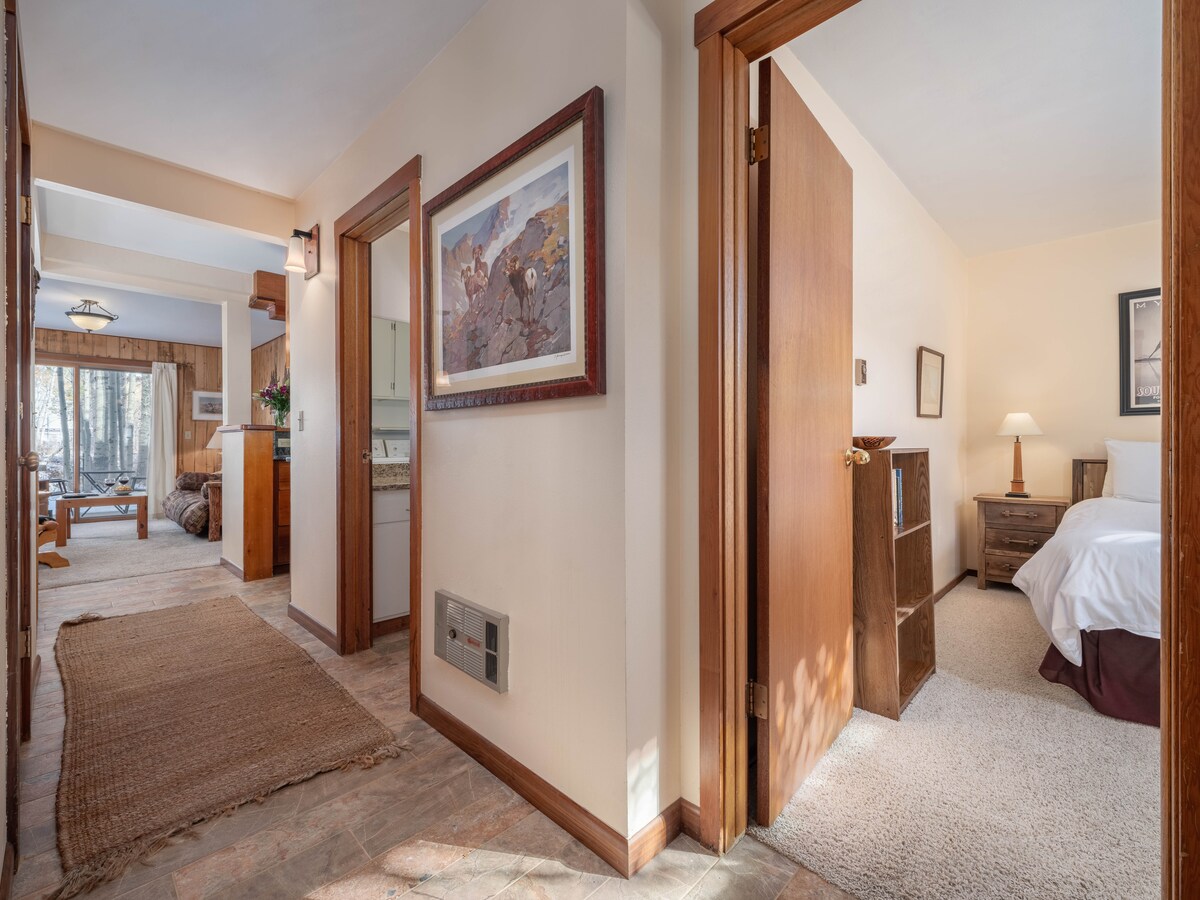 RMR: Sagebrush 1311 Condo in The Aspens/Wilson,WY — photo 4