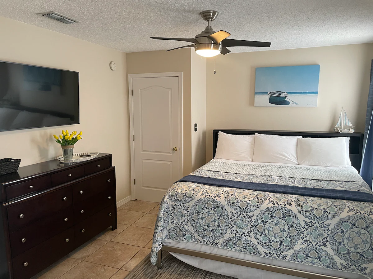 Destin Miramar Walk To Beach Pet Friendly — photo 4
