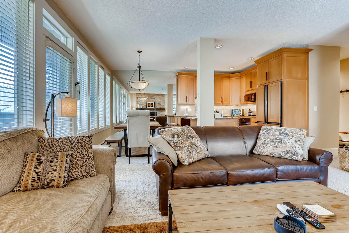 Luxury Vail Condo w Grand Mtn View, SV21B — photo 3