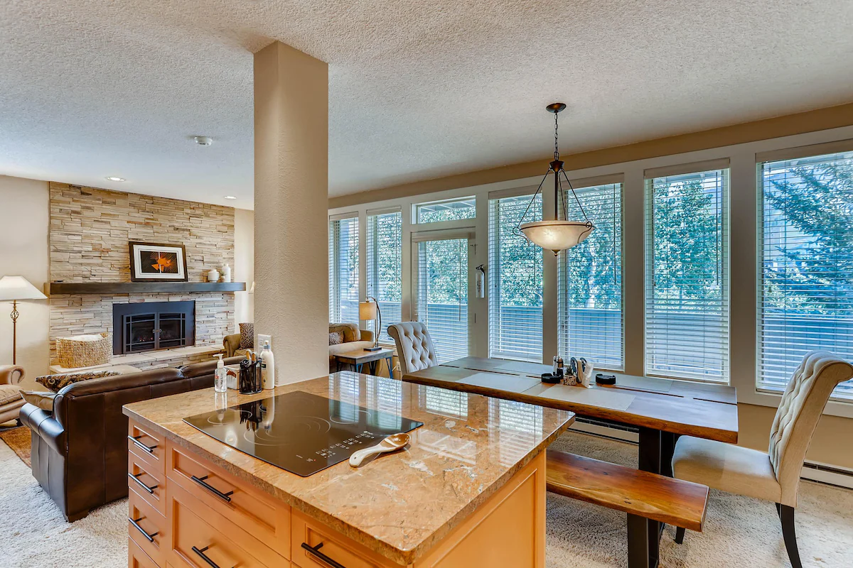 Luxury Vail Condo w Grand Mtn View, SV21B — photo 5