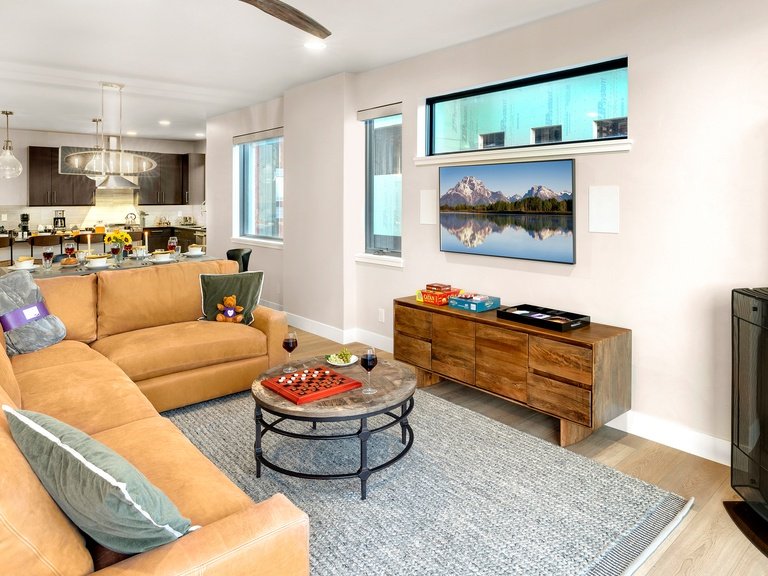 Metropolitan House - Steamboat Springs Rental — photo 2