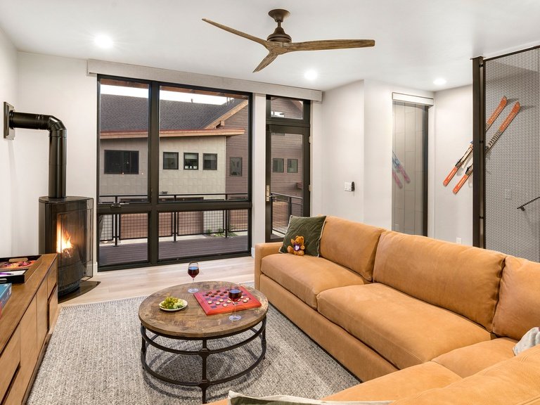 Metropolitan House - Steamboat Springs Rental — photo 4