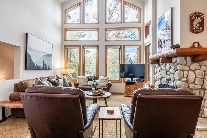 Snowcreek #884 Phase V — photo 2