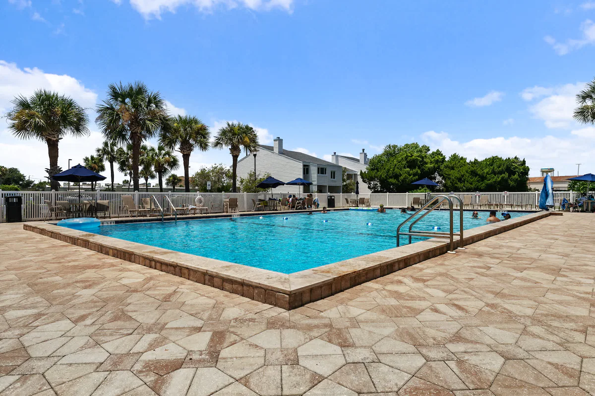 Pool + Beach Access | Sleeps 6 in Destin — photo 4