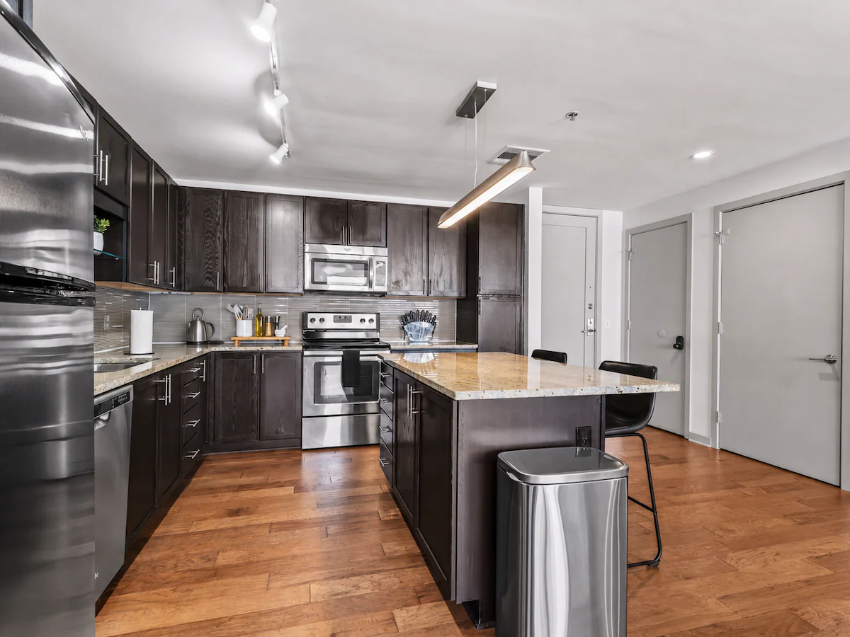 Downtown Dallas Penthouse, Pool, Gym, Free Parking — photo 4
