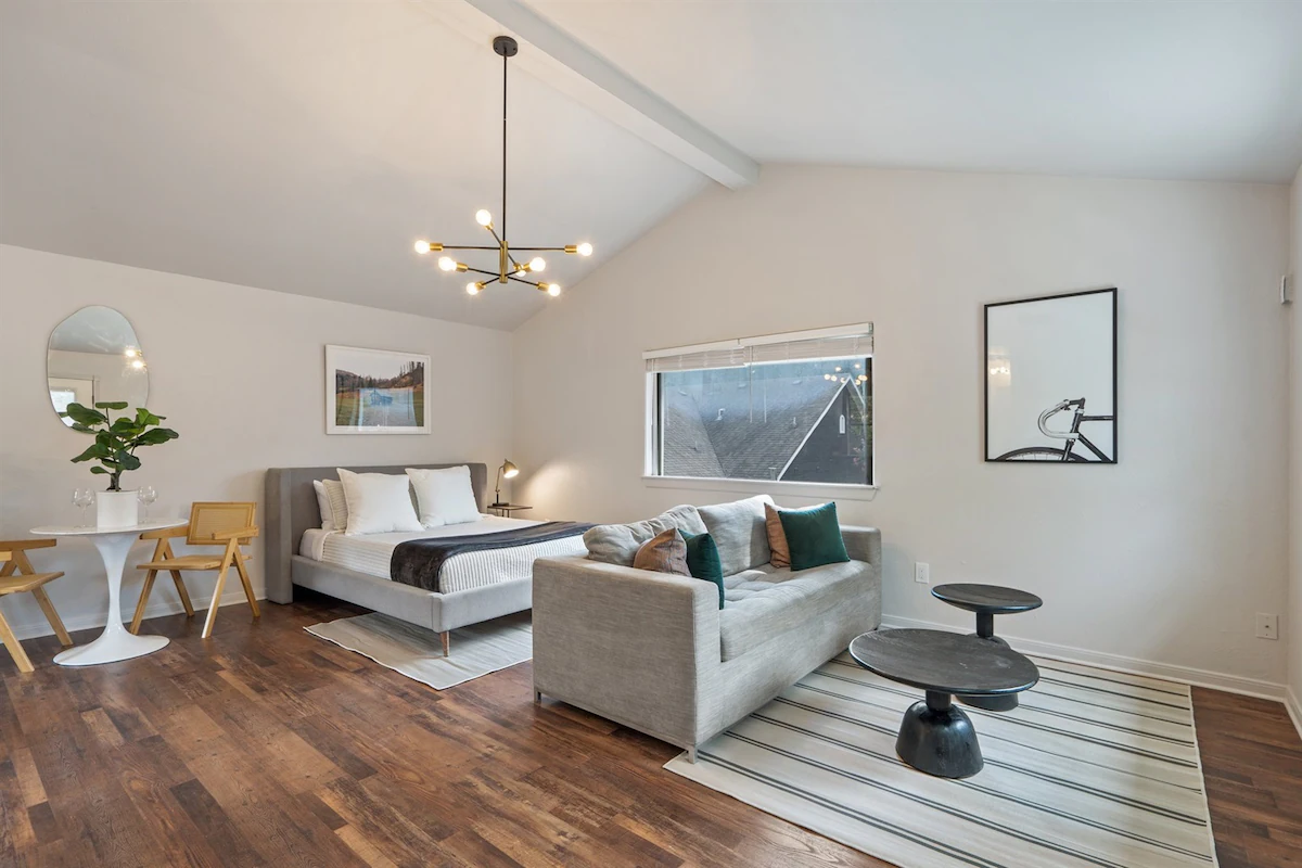 4BR Downtown Retreat Near Dallas Love Field w Pool — photo 5