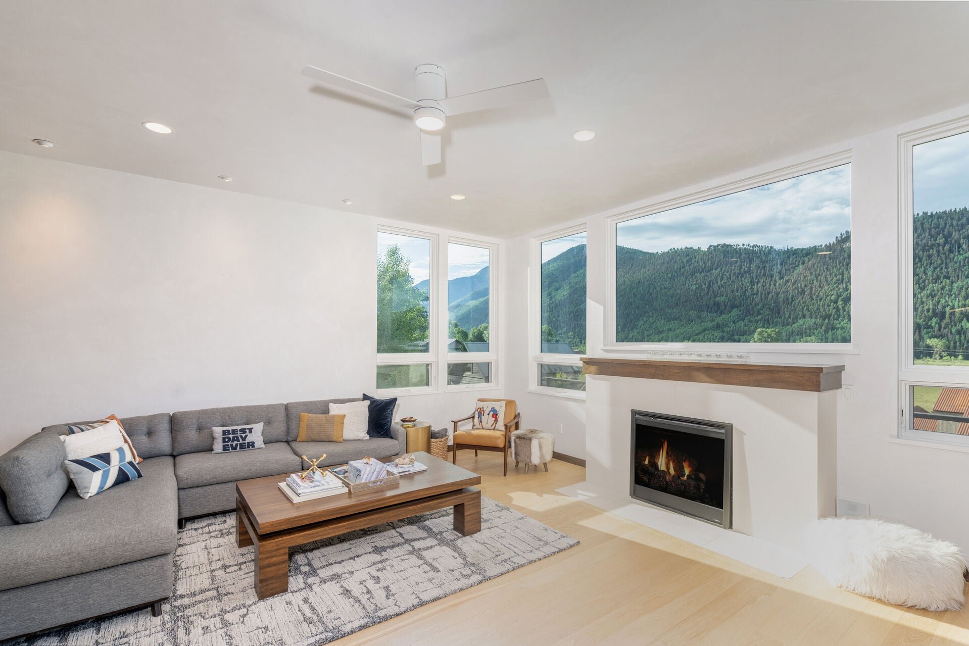 Telluride Sunset Ridge Home — photo 4