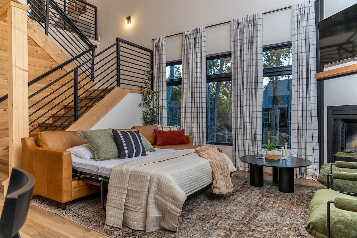 Indoor Pool | Sauna | EV | Hot Tub |Game Room — photo 4