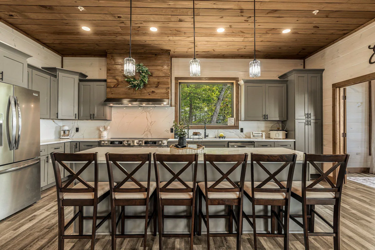 Indoor Pool, Hot Tub, Theater & Game Room, View! — photo 5