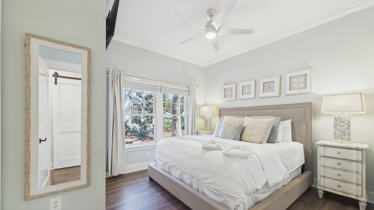 Sundancer 101-Modern Retreat-Sleeps 6 — photo 2