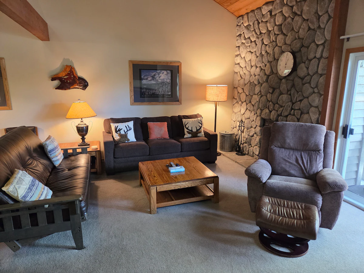 Snowcreek Resort Vacation Rental 596 — photo 2