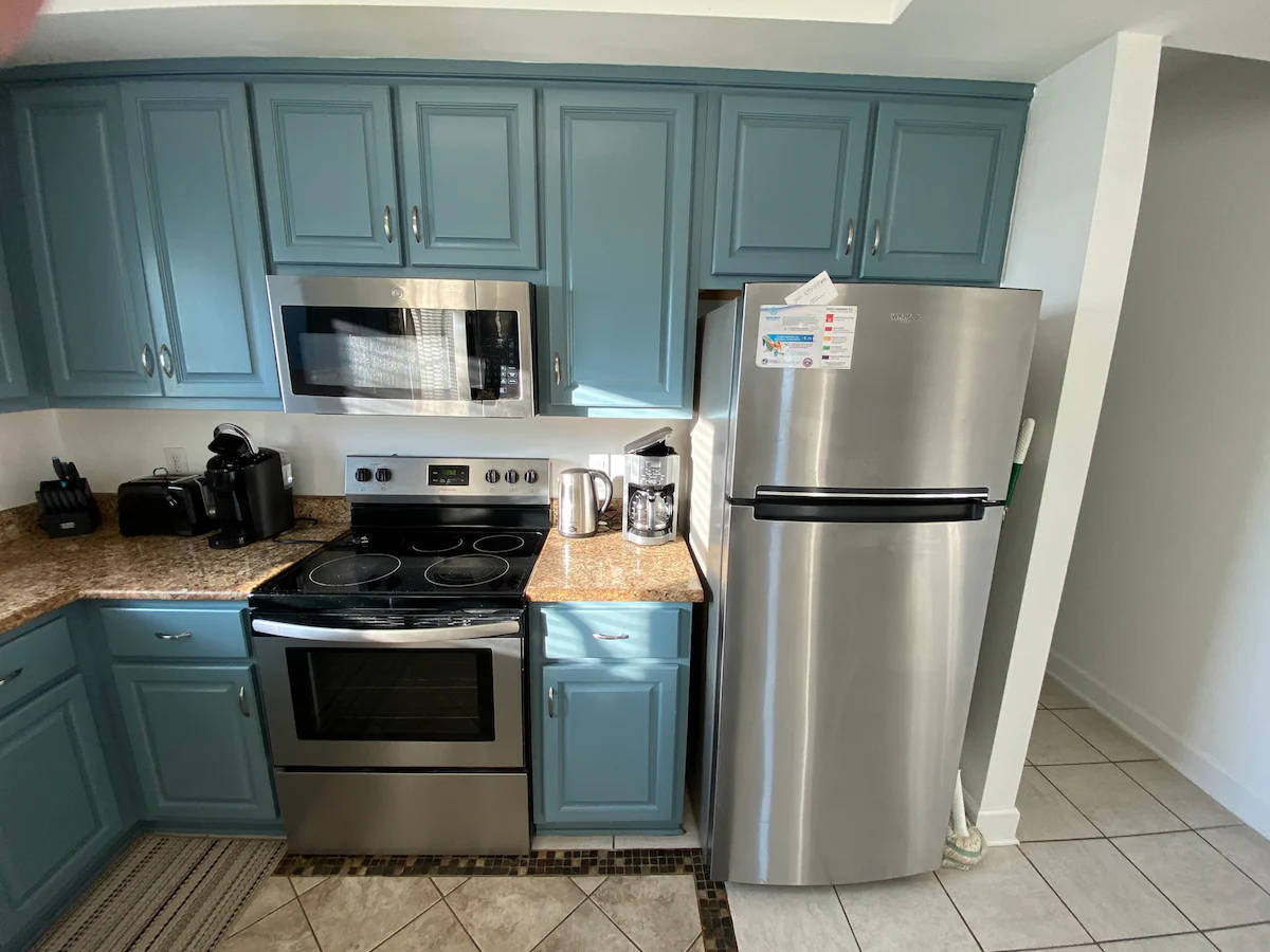 Beachfront/Near Town/Views/Heated Pool/5Bd/3Bth #8 — photo 4